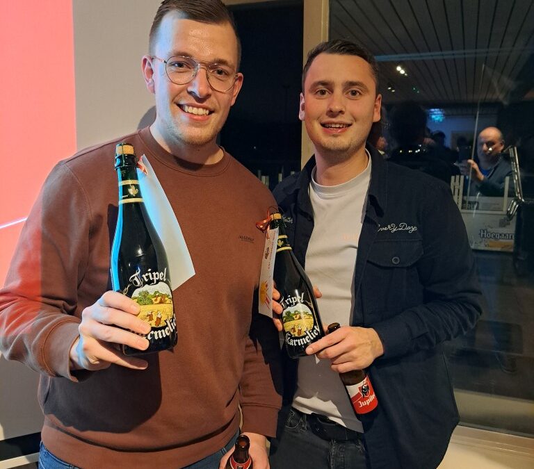 Jasper en Job winnaar 15e voetbalquiz